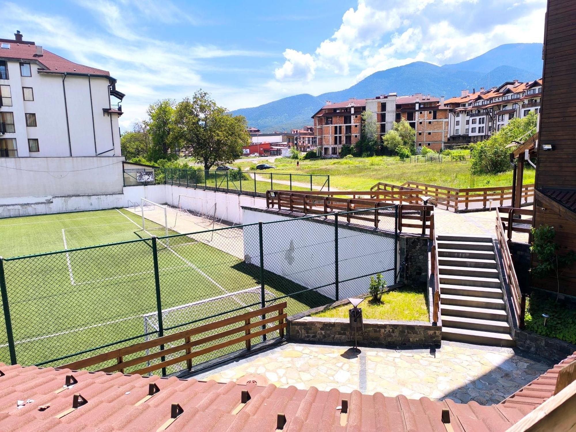 Belvedere Club Private * בנסקו